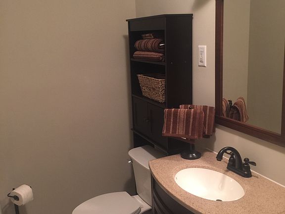 5th image of 1594 Sioux Dr