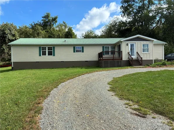 78 Joines Street, Sparta, NC 28675