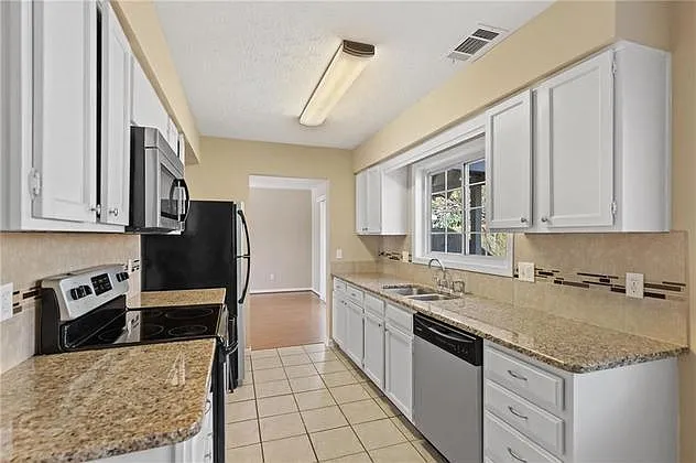 827 Cheyenne Ave — Photo 6