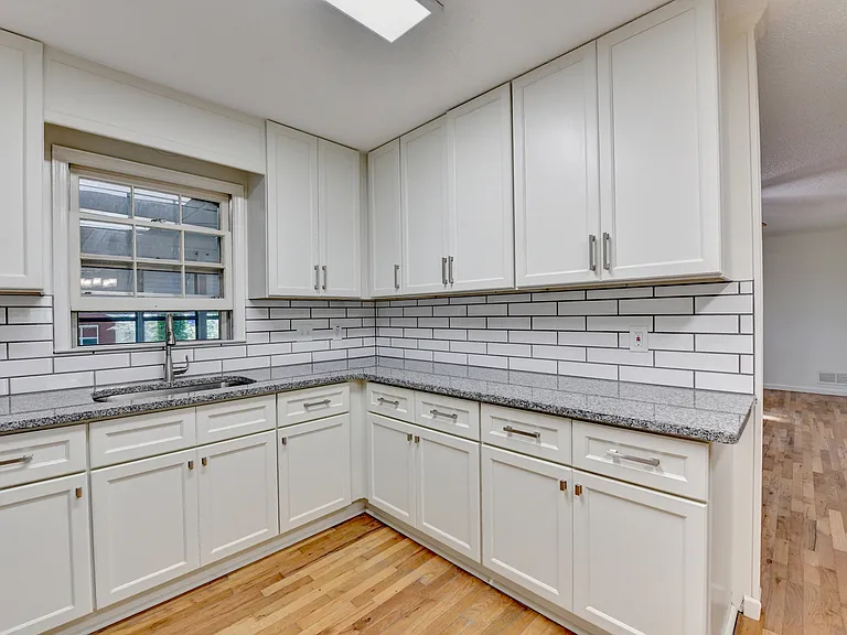 2628 Whitehurst Dr NE — Photo 14