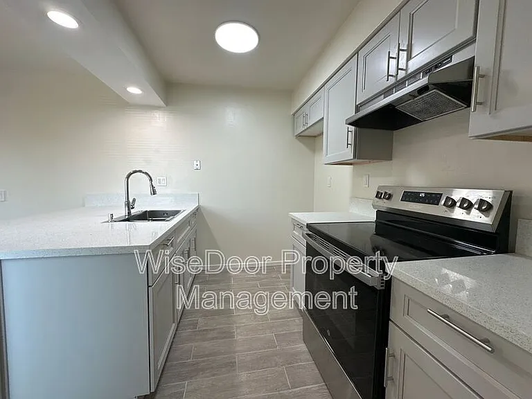 3404 20th St #1 — Photo 7