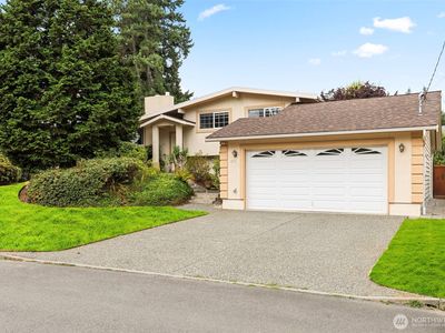 453 155th Place SE, Bellevue, WA, 98007