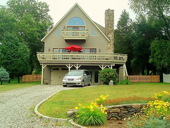 4th image of 80 Umiak Ave