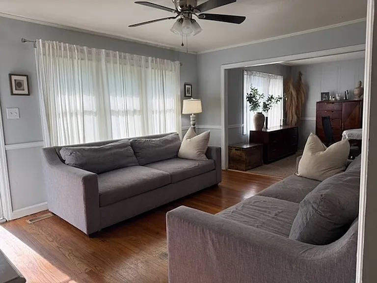 1216 Murray St — Photo 4