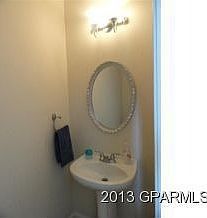 3rd image of 3916 Ashcroft Dr