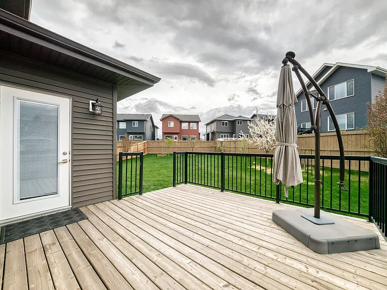 3015 Winspear Cmn SW — Photo 16