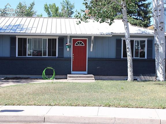 2nd image of 3841 Fetlock Cir