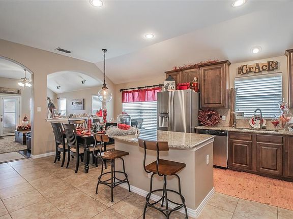 5th image of 1337 Elkford Ln