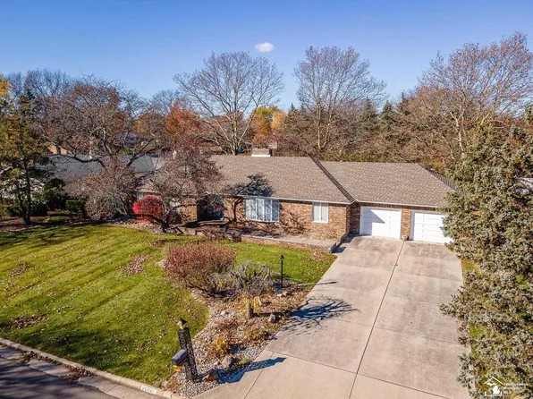 15061 Timberlane St, Monroe, MI 48161