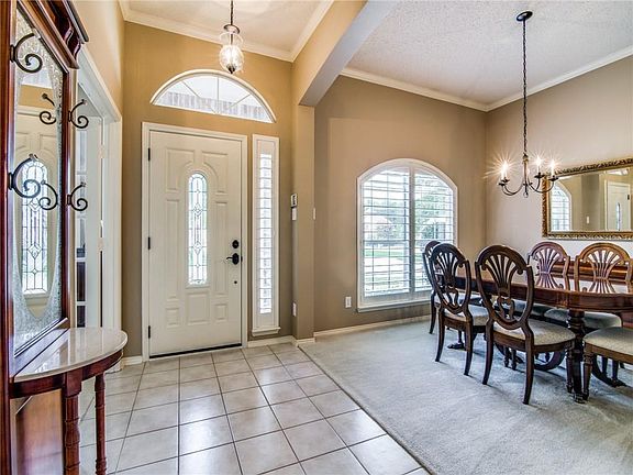 5th image of 2201 Fairlands Dr