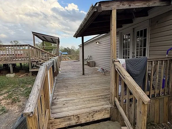 8214 County Road 70, Collinsville, AL 35961