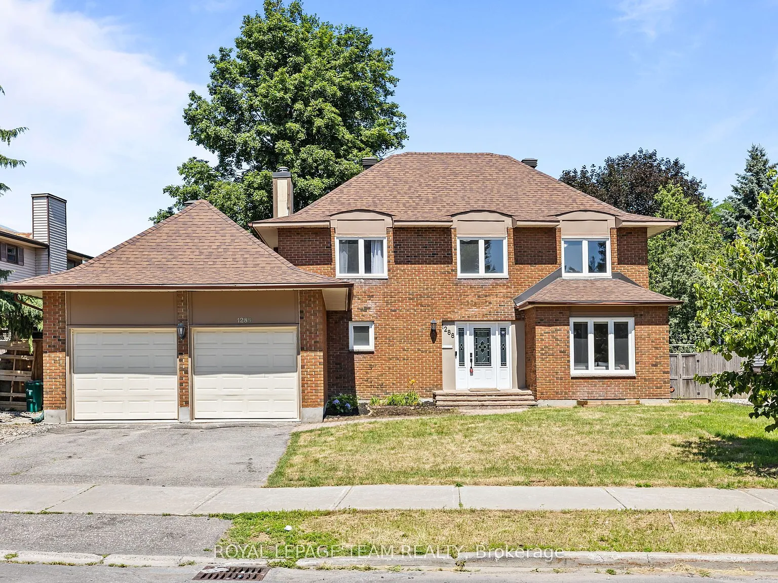 2 bed, $2,300 — Photo 1