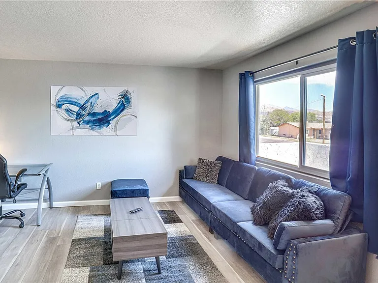 644 Swan Dr #1 — Photo 2