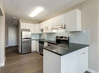 Cameron Manor, Calgary, AB T2T 0K2