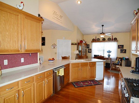 4th image of 3407 Millstone Ct