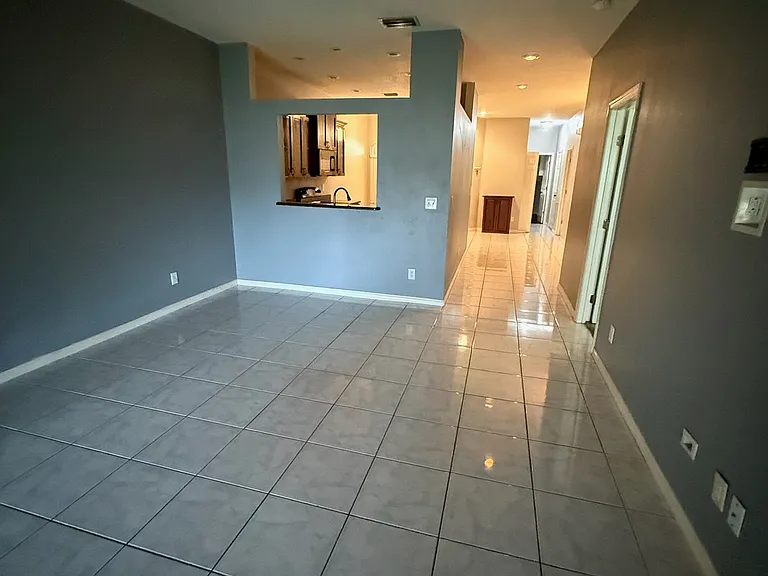 35245 Janine Dr — Photo 3