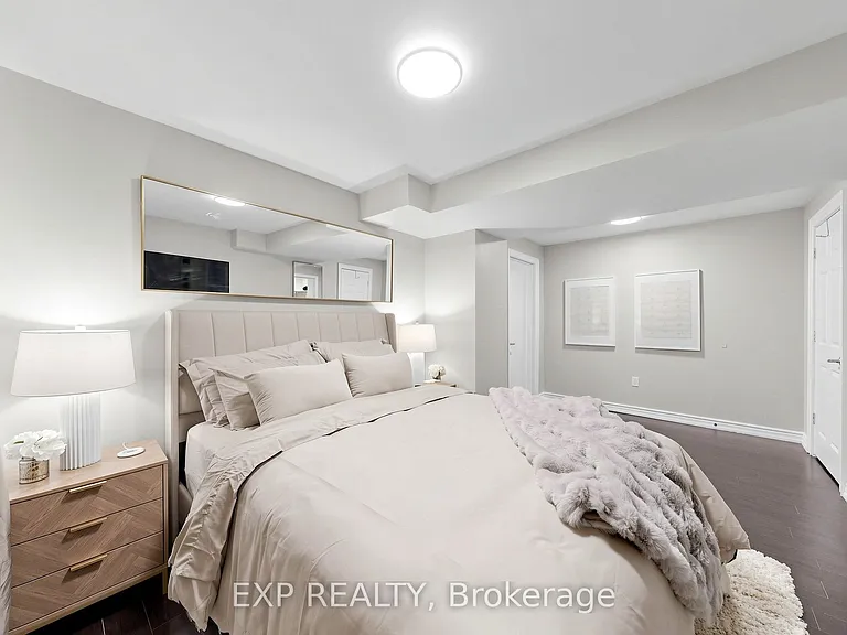 1865 Woodview Ave #BASEMENT — Photo 19