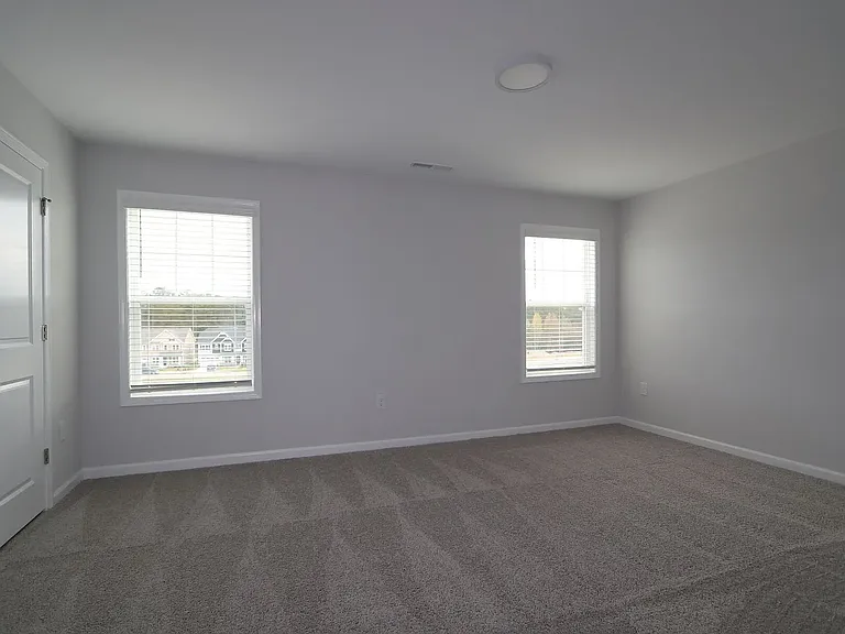 10052 Secluded Garden Dr — Photo 8