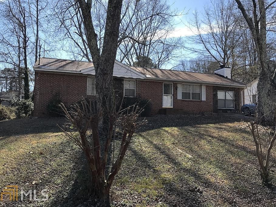 1st image of 36 Herbert Hayes Dr