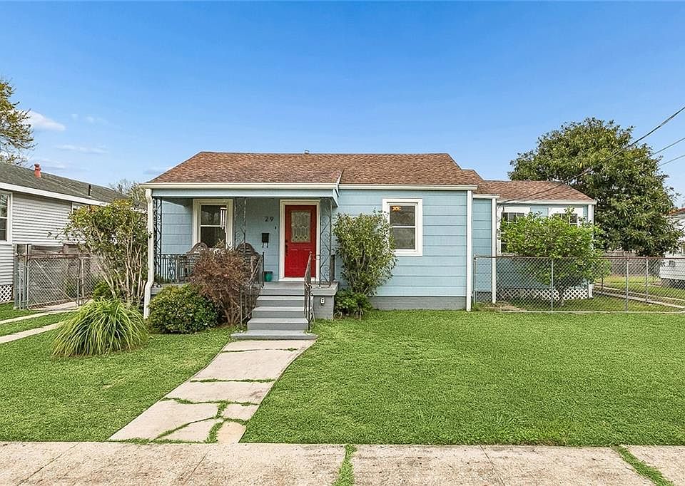 1st image of 29 Sonia Pl