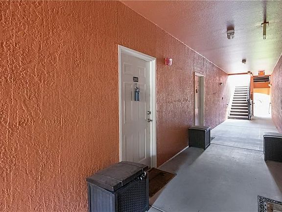 3rd image of 8813 Villa View Cir Unit 205