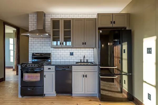 Rented by Nooklyn NYC LLC | media 37