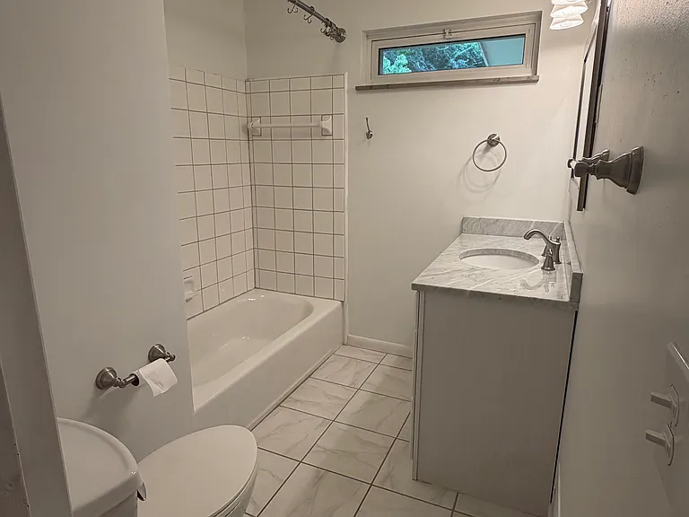 42 Alpine Dr — Photo 6