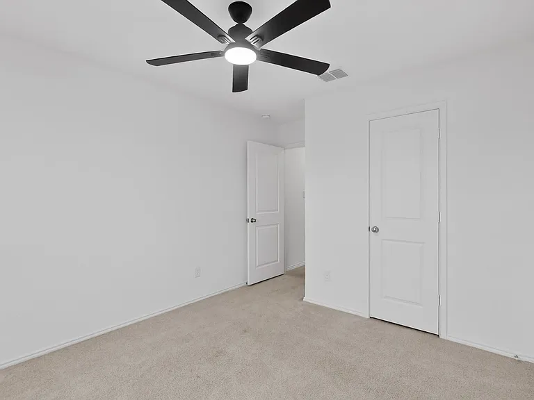 1430 Everett Gardens Way — Photo 31