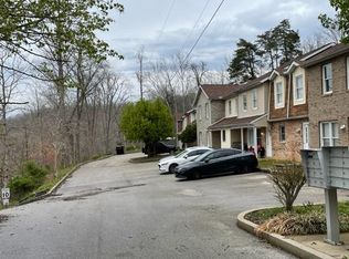 309 May Dr APT 13, Huntington, WV 25704