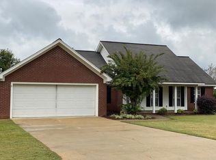 395 Cheryl Dr, Columbus, MS 39702