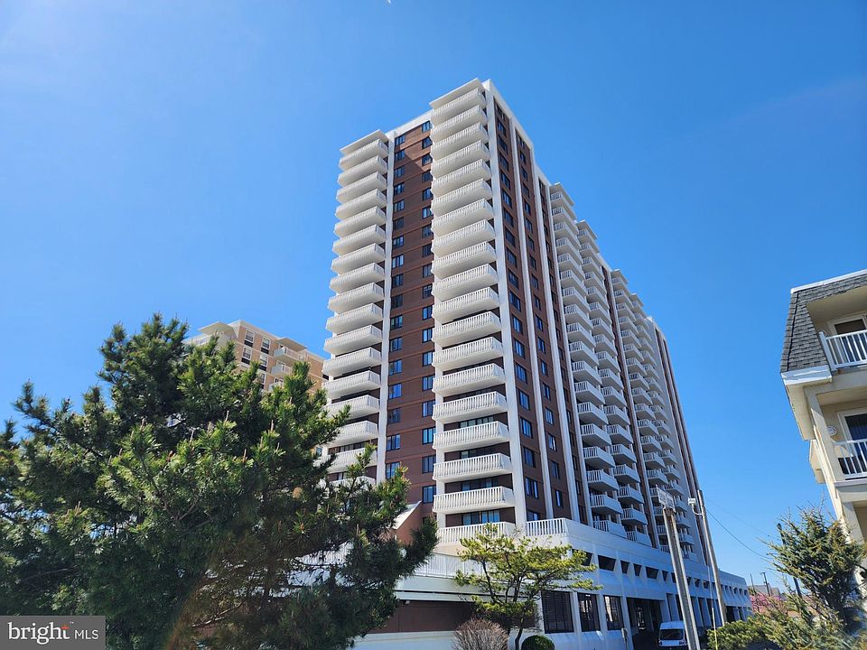 1st image of 100 S Berkley Sq Unit 21D