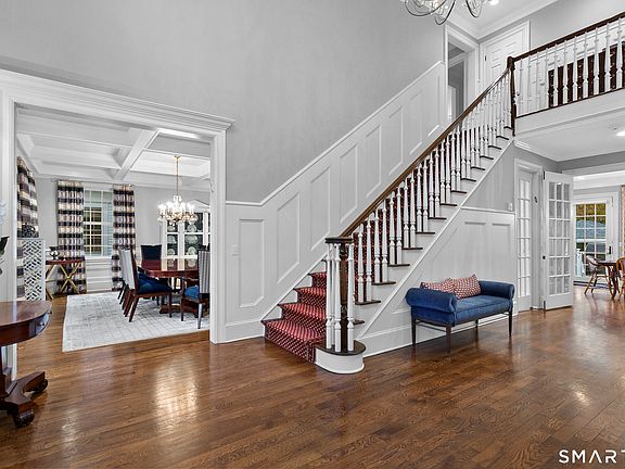 3rd image of 13 Rockyfield Road