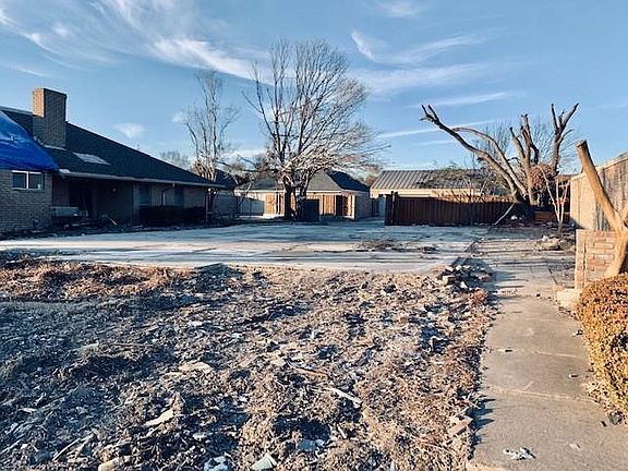 2nd image of 429 Tall Oaks Ln Lot 17