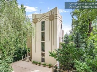 4 Bridle Path Rd, Asheville, NC 28804