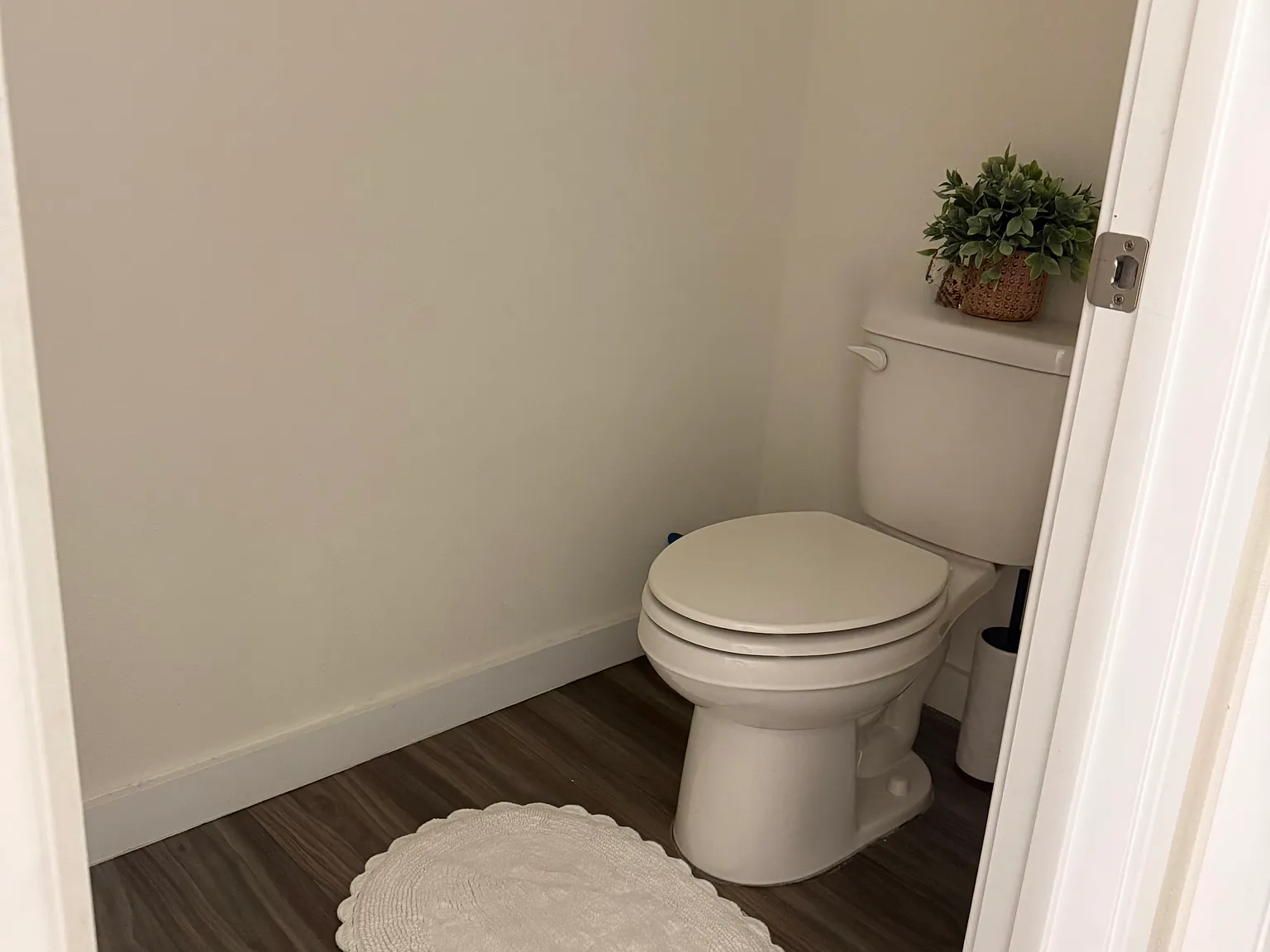 4 bed, $3,200 — Photo 3