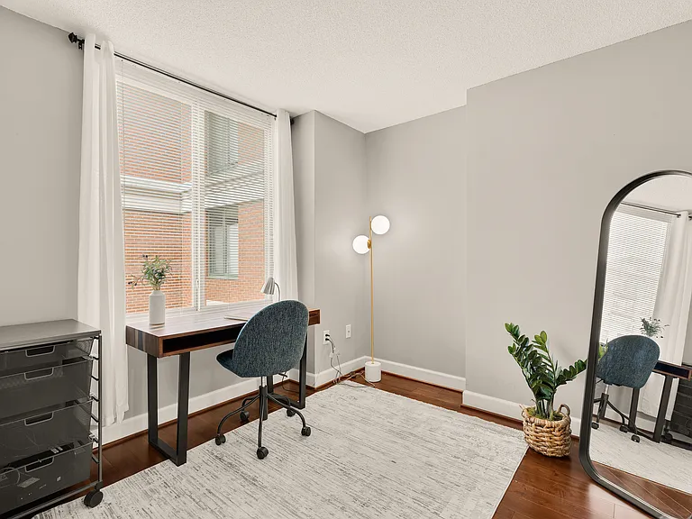 1220 N Fillmore St #810 — Photo 25