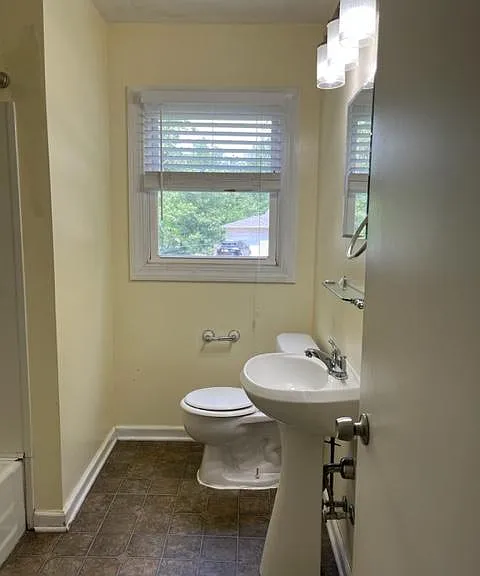 8015 Outlook Dr — Photo 13