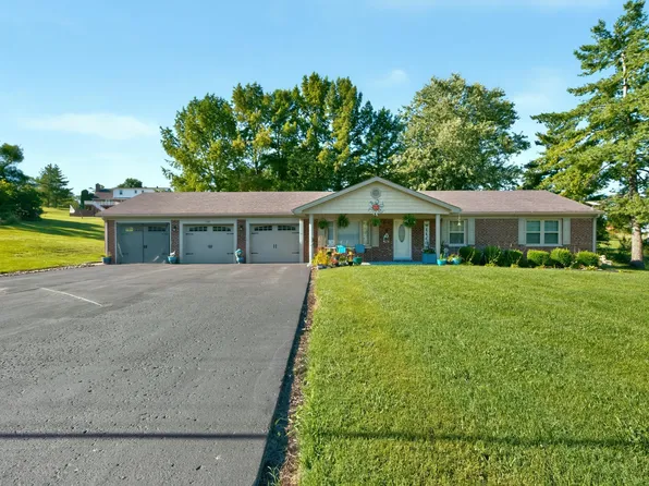 230 Mercer Ave, Harrodsburg, KY 40330