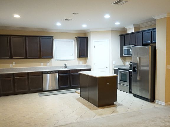 4th image of 7828 Tuscany Woods Dr