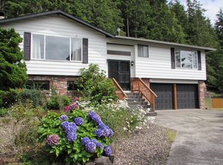 385 Alpine St, Seaside, OR 97138