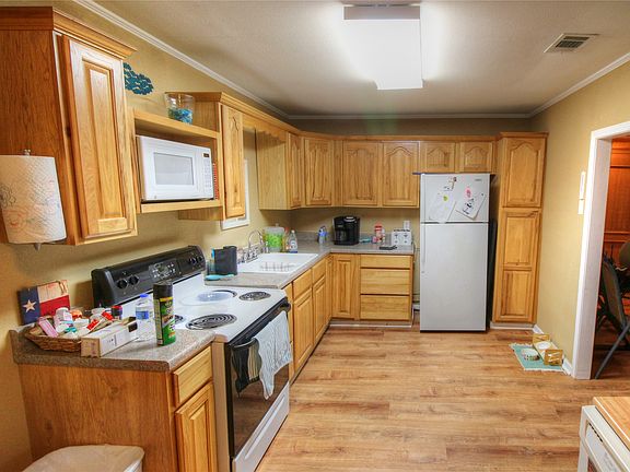 5th image of 10571 Tonkawa St