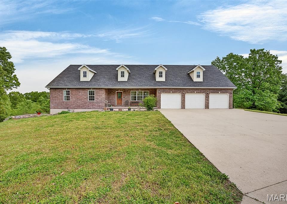 1st image of 19906 Lucas Ln