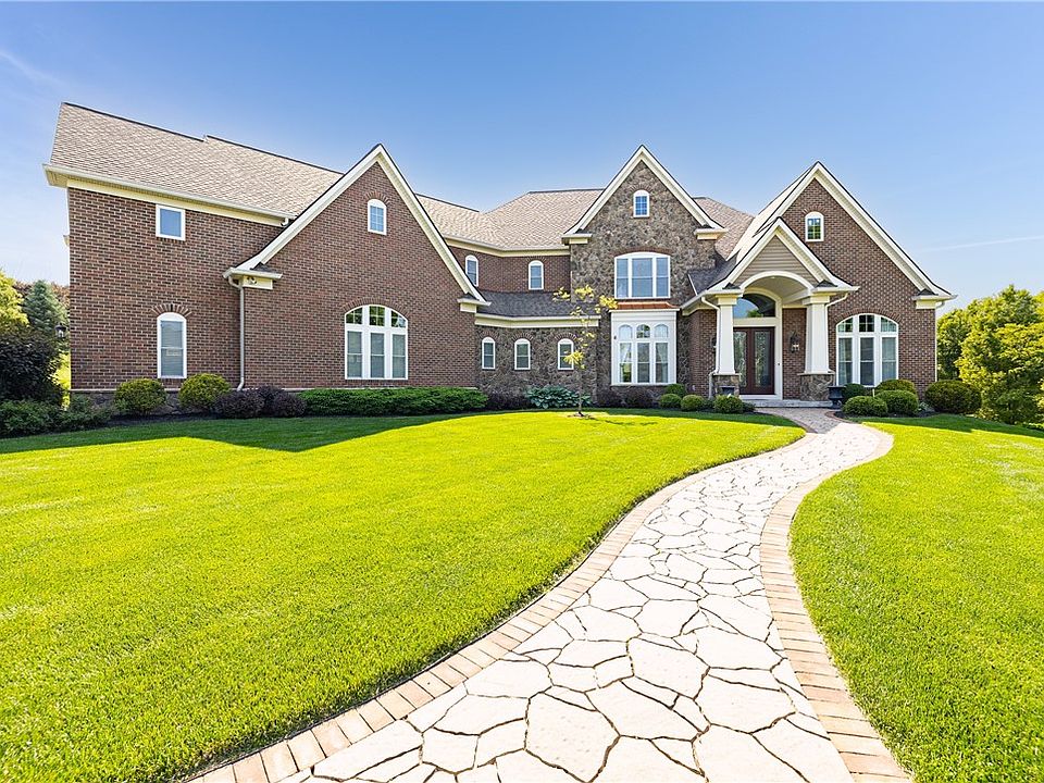 1st image of 6 Whisperwood Dr