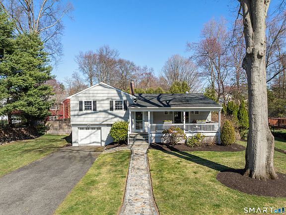 3rd image of 70 Allen Road