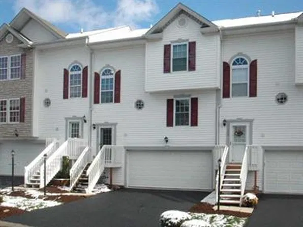 133 Manor View Dr, Manor, PA 15665