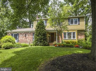 584 Gordon Dr, Yardley, PA 19067