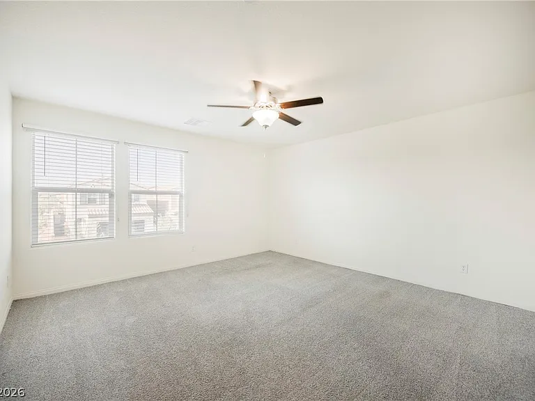 402 Larksong Ave — Photo 16