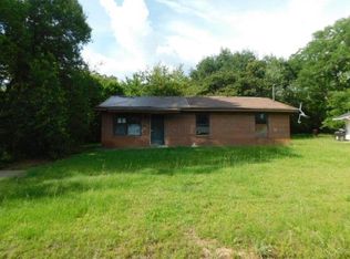 307 E Hobson St, Sylvester, GA 31791