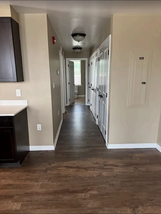 2 bed, 1.5 bath, 682 sqft, $2,027 — Photo 3
