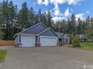 8333 Summerwood Dr SE, Olympia, WA 98501
